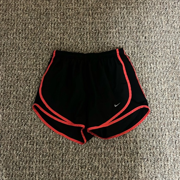 Nike Black Lined Running/Athletic Shorts - Picture 1 of 4